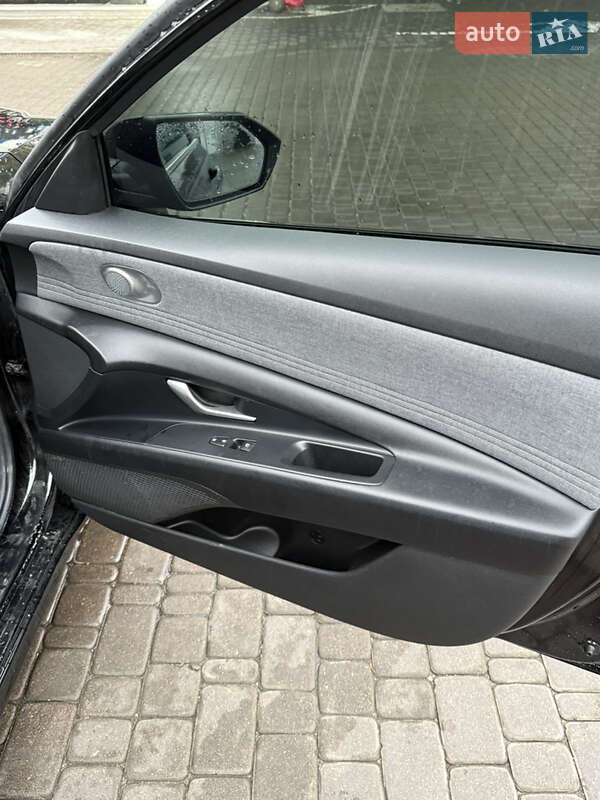 Седан Hyundai Elantra 2020 в Києві фото 26 Седан Hyundai Elantra 2020 в Києві