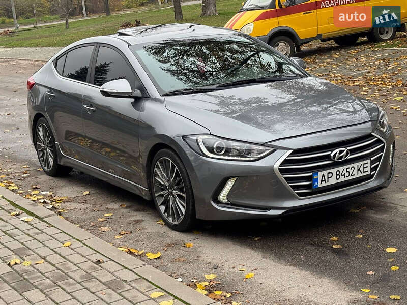 Седан Hyundai Elantra 2017 в Запорожье