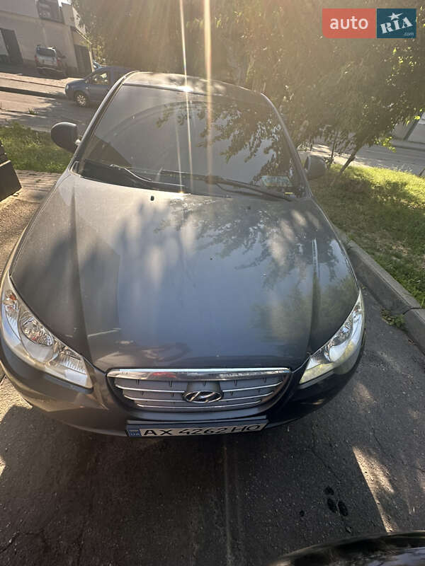 Седан Hyundai Elantra 2008 в Харькове
