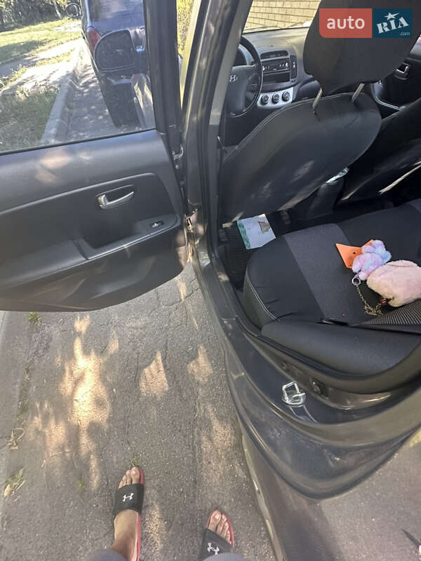 Седан Hyundai Elantra 2008 в Харькове