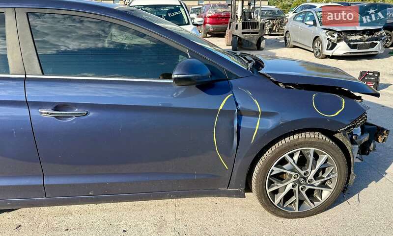 Седан Hyundai Elantra 2018 в Києві фото 15 Седан Hyundai Elantra 2018 в Києві