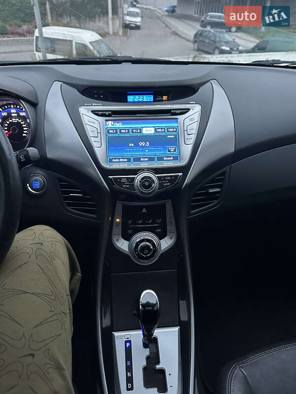 Седан Hyundai Elantra 2011 в Виннице фото 26 Седан Hyundai Elantra 2011 в Виннице
