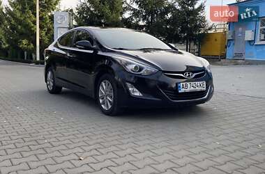 Седан Hyundai Elantra 2014 в Вінниці