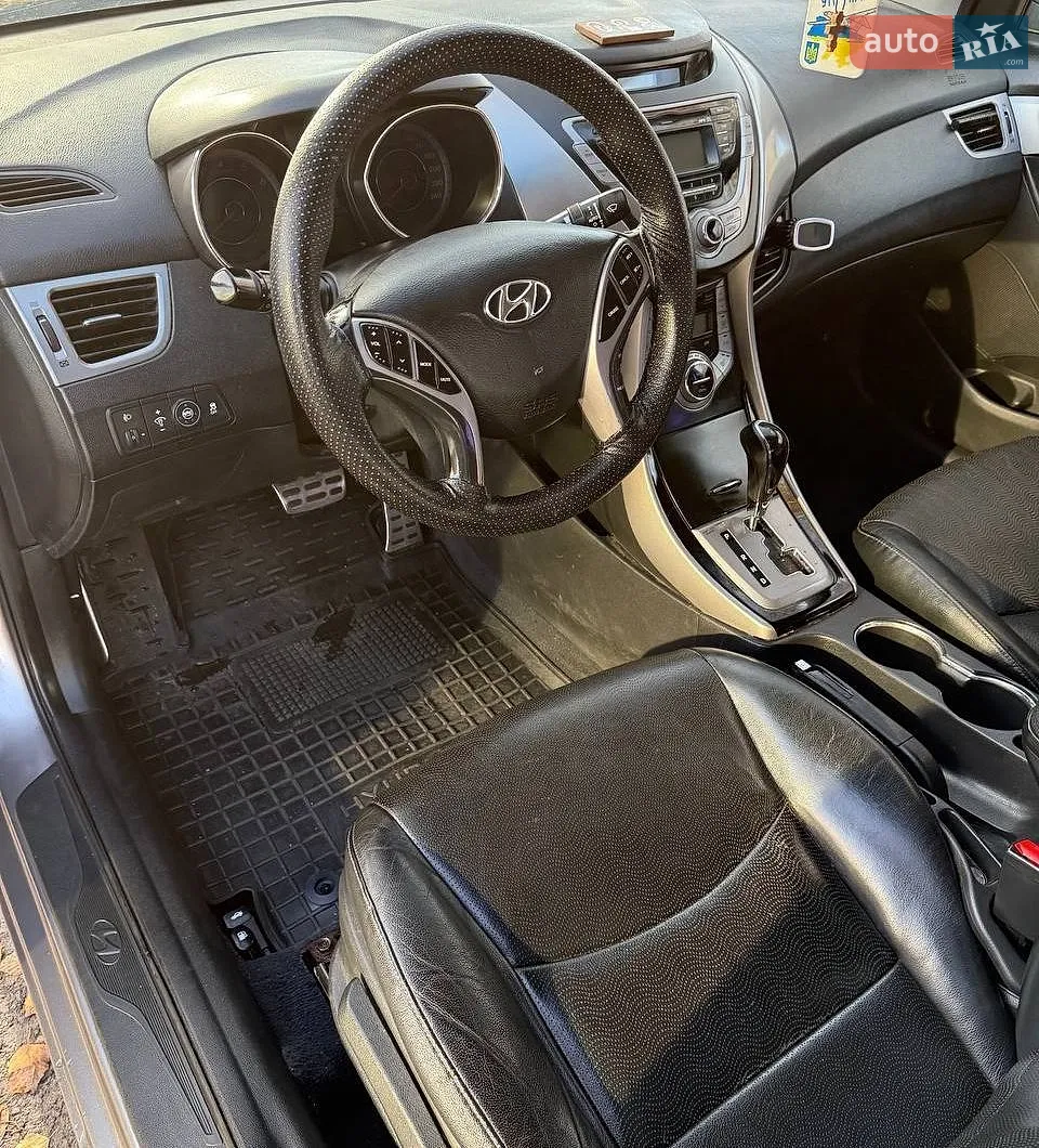 2012 Hyundai Elantra - мініатюра 15