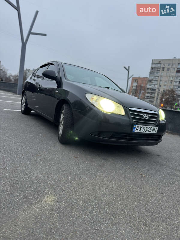 Седан Hyundai Elantra 2007 в Харькове