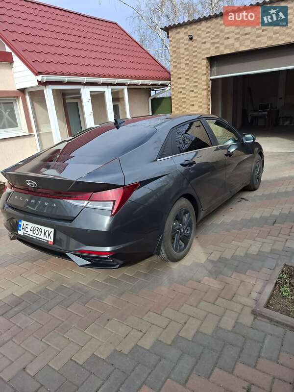 Седан Hyundai Elantra 2021 в Устиновке