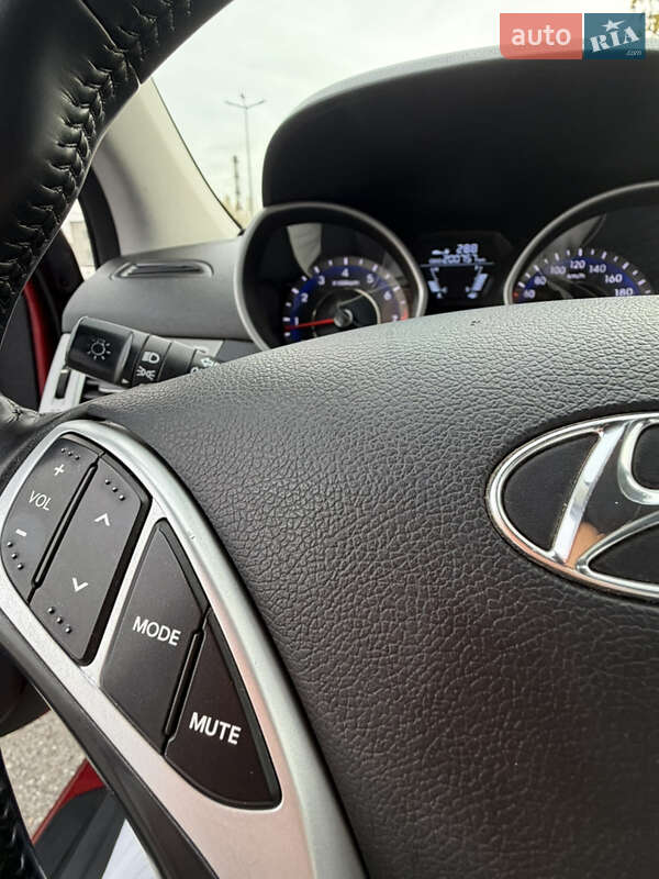 Седан Hyundai Elantra 2012 в Киеве фото 26 Седан Hyundai Elantra 2012 в Киеве