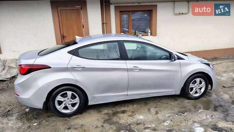 Седан Hyundai Elantra 2015 в Кагарлыке фото 4 Седан Hyundai Elantra 2015 в Кагарлыке