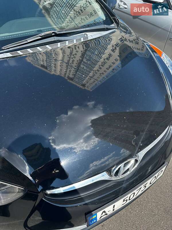 Седан Hyundai Elantra 2011 в Києві фото 13 Седан Hyundai Elantra 2011 в Києві