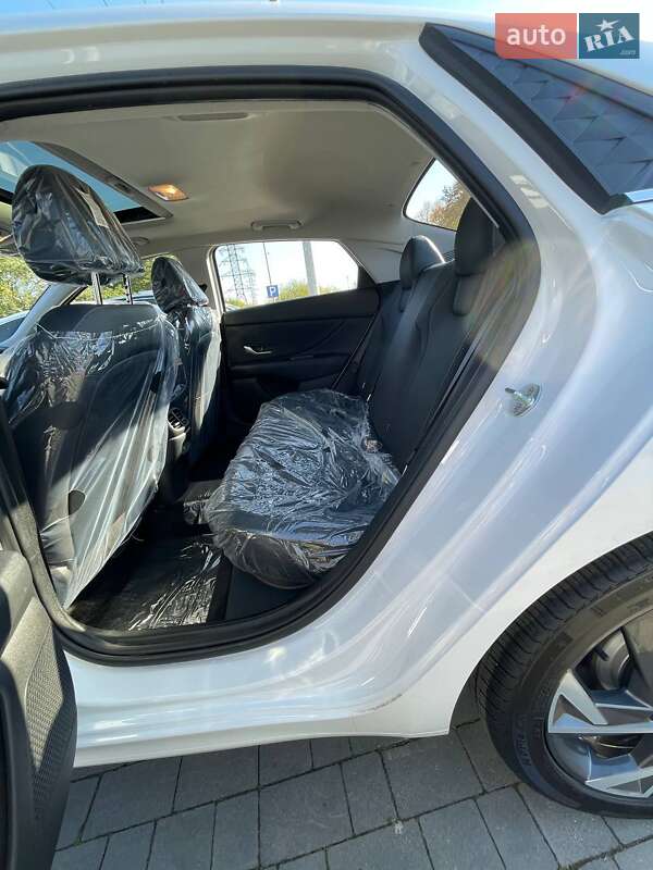 Седан Hyundai Elantra 2025 в Львове фото 22 Седан Hyundai Elantra 2025 в Львове