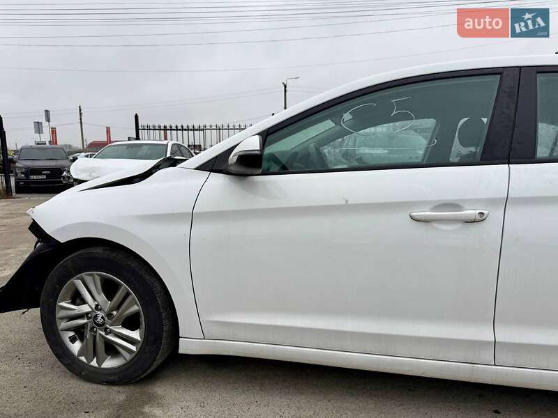 Седан Hyundai Elantra 2020 в Киеве фото 8 Седан Hyundai Elantra 2020 в Киеве
