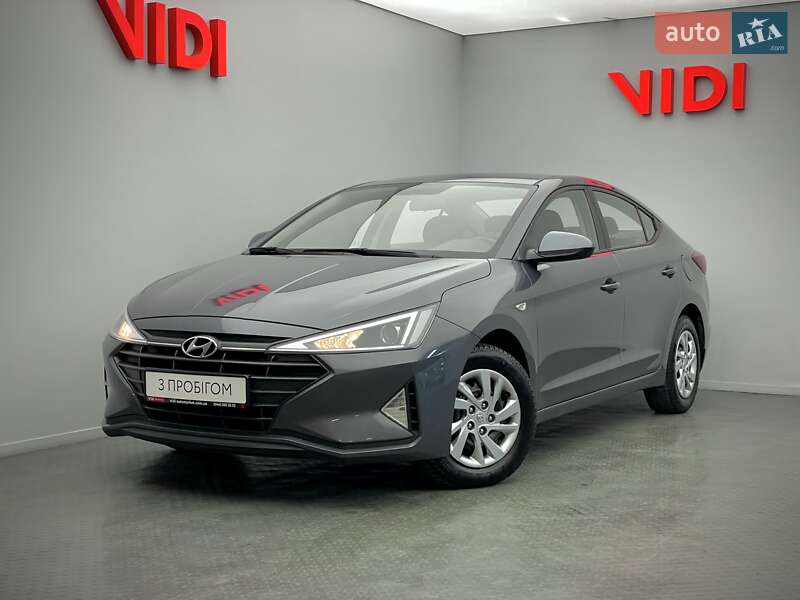 Hyundai Elantra 2020