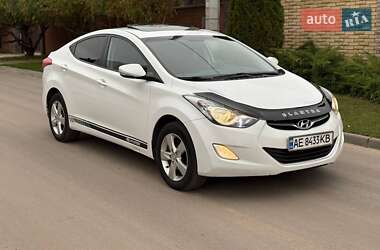 Седан Hyundai Elantra 2011 в Києві