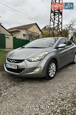 Седан Hyundai Elantra 2013 в Харкові