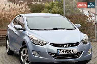 Седан Hyundai Elantra 2013 в Одессе