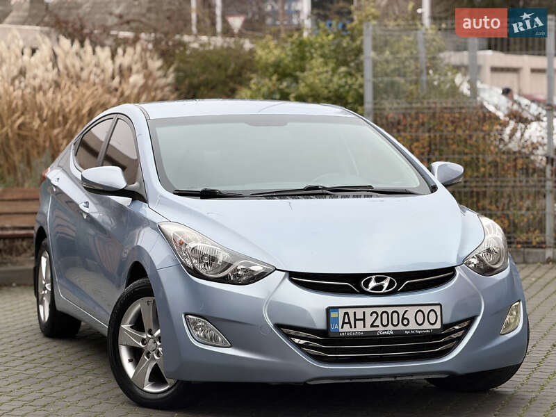 Седан Hyundai Elantra 2013 в Одессе фото Седан Hyundai Elantra 2013 в Одессе