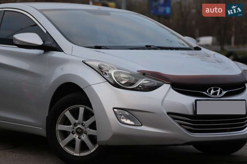 Седан Hyundai Elantra 2012 в Киеве фото 4 Седан Hyundai Elantra 2012 в Киеве