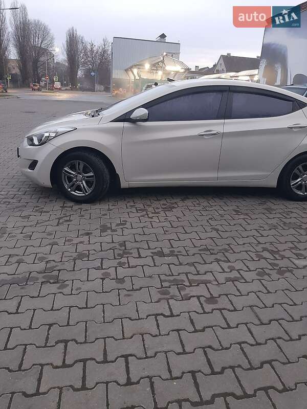 Седан Hyundai Elantra 2012 в Хмельницькому