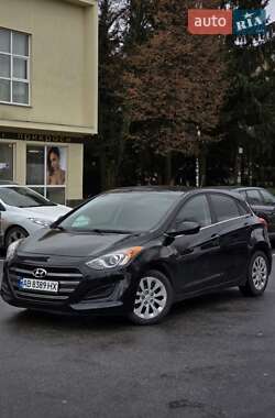 Хэтчбек Hyundai Elantra 2015 в Виннице