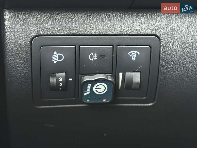 Седан Hyundai Elantra 2010 в Киеве фото 24 Седан Hyundai Elantra 2010 в Киеве