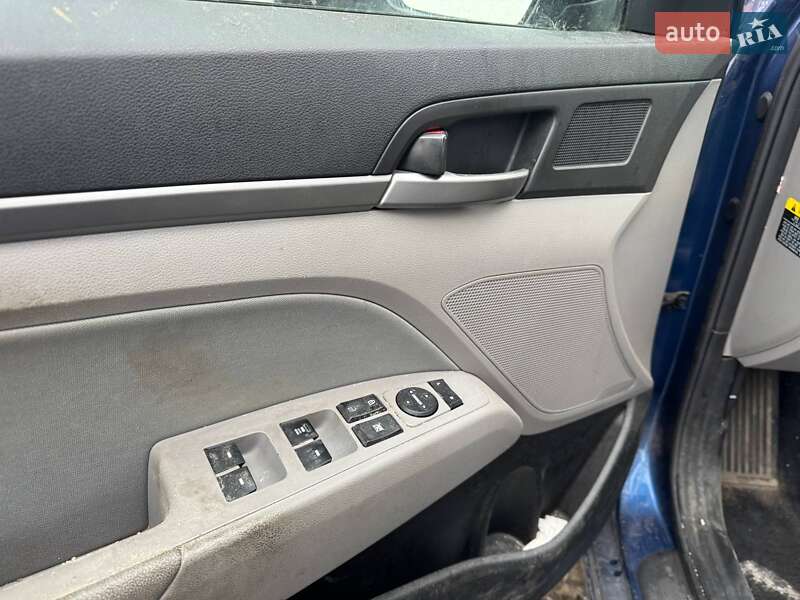 Седан Hyundai Elantra 2017 в Львові фото 8 Седан Hyundai Elantra 2017 в Львові