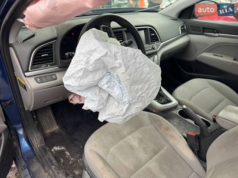 Седан Hyundai Elantra 2017 в Львові фото 10 Седан Hyundai Elantra 2017 в Львові