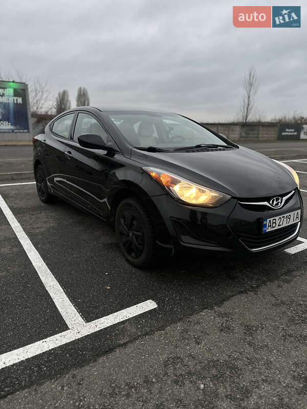 Hyundai Elantra 2015