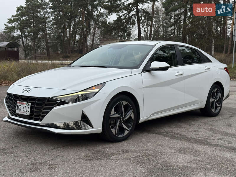 Седан Hyundai Elantra 2021 в Тараще