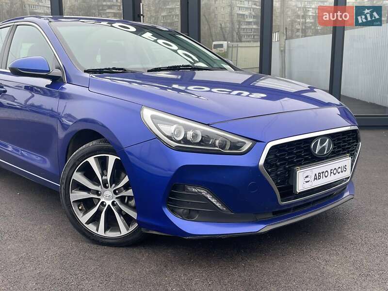 Хетчбек Hyundai Elantra 2019 в Києві