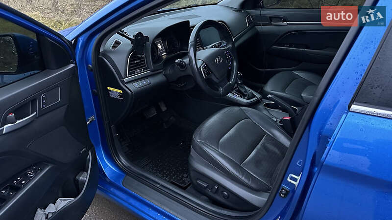 Седан Hyundai Elantra 2015 в Львові фото 3 Седан Hyundai Elantra 2015 в Львові