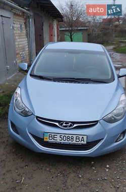 Седан Hyundai Elantra 2011 в Южноукраїнську