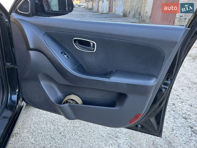 Седан Hyundai Elantra 2008 в Вышгороде