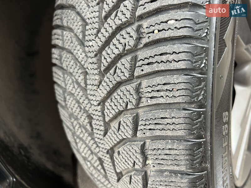 Седан Hyundai Elantra 2018 в Запорожье