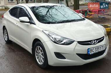 Седан Hyundai Elantra 2012 в Києві