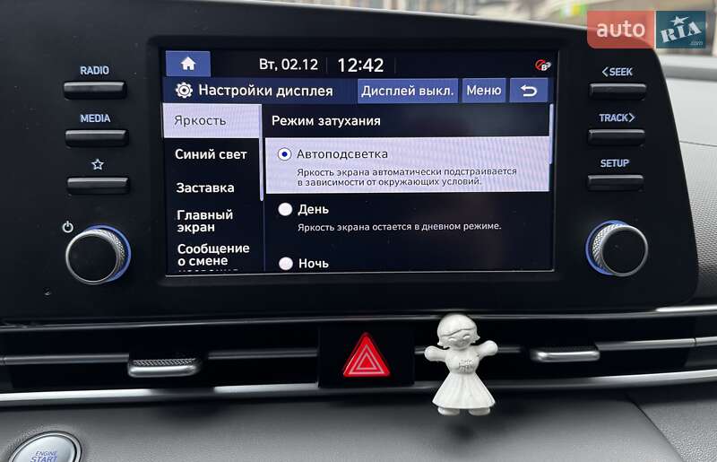 Седан Hyundai Elantra 2023 в Києві