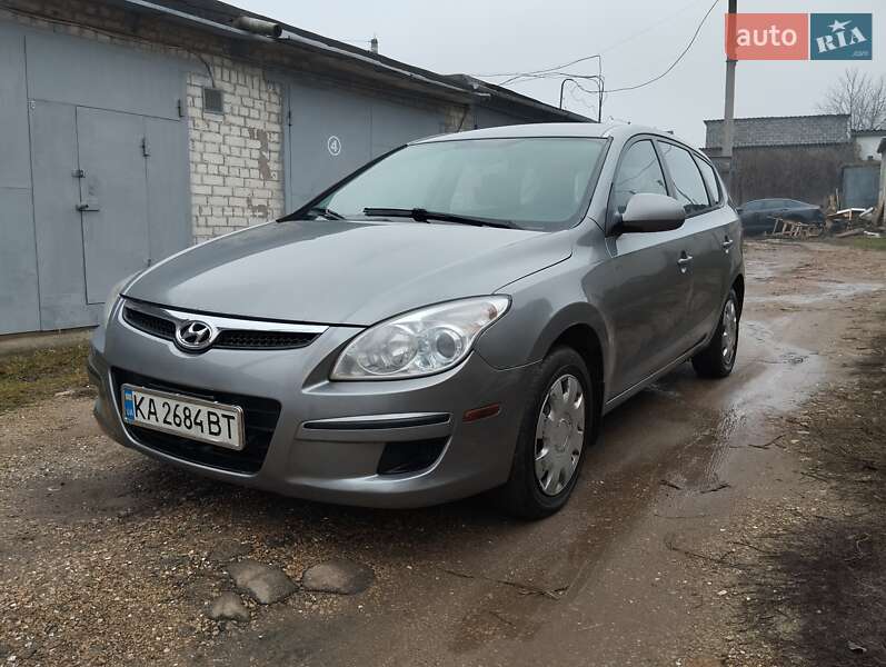 Hyundai Elantra 2011 Hyundai Elantra 2011