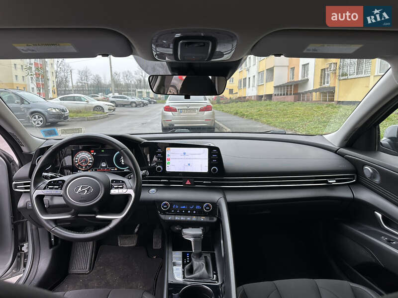 Седан Hyundai Elantra 2021 в Харкові