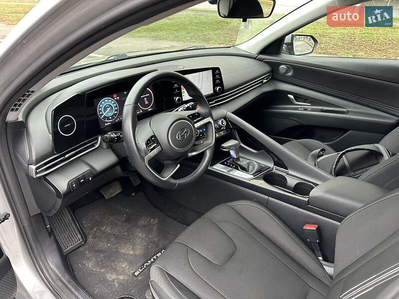 Седан Hyundai Elantra 2021 в Харкові