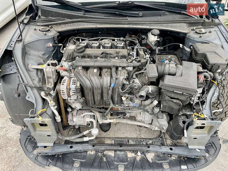 Седан Hyundai Elantra 2022 в Киеве