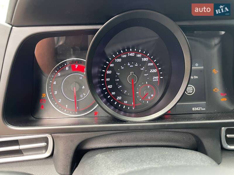 Седан Hyundai Elantra 2022 в Киеве