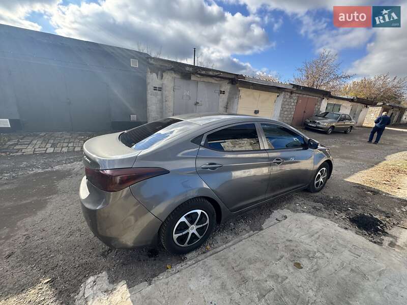 Седан Hyundai Elantra 2011 в Кривом Роге фото 11 Седан Hyundai Elantra 2011 в Кривом Роге