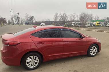 Седан Hyundai Elantra 2016 в Софіївській Борщагівці