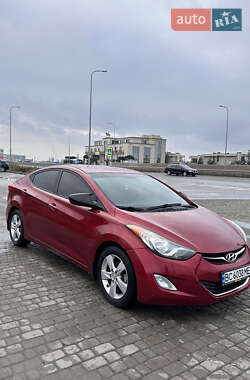 Седан Hyundai Elantra 2013 в Львове