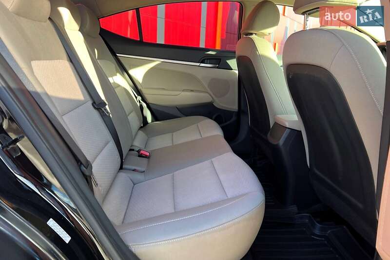 Седан Hyundai Elantra 2019 в Киеве фото 11 Седан Hyundai Elantra 2019 в Киеве