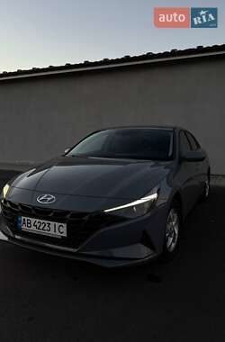 Седан Hyundai Elantra 2021 в Виннице