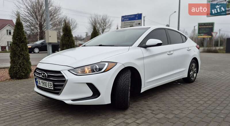 Hyundai Elantra 2016