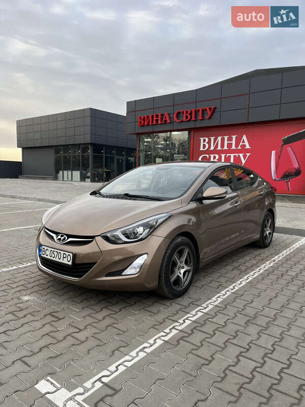 Hyundai Elantra 2014