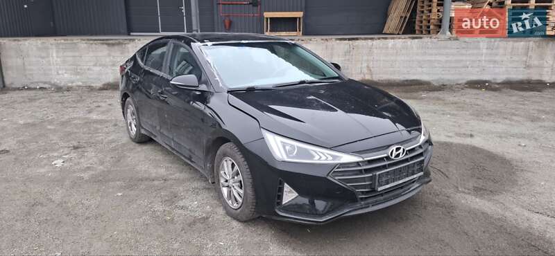 Hyundai Elantra 2019