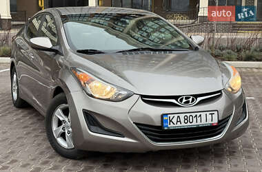 Седан Hyundai Elantra 2014 в Києві