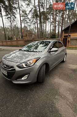 Хэтчбек Hyundai Elantra 2013 в Чернигове